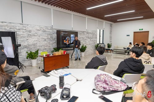 水產教授怎么破圈搞藝術 為了 千年國魚 超模們,攝影協會學生也來蹭蹭潮課