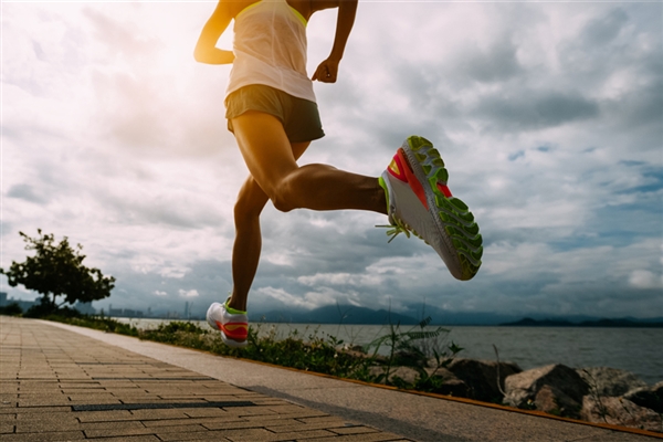 男子花87萬辦了300年健身卡:當時昏頭了