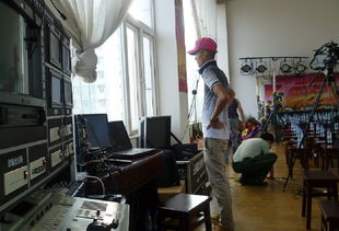 玉溪星光影視重資購進專業設備，打造玉溪首家高端影視拍攝與攝影擴印一體化服務